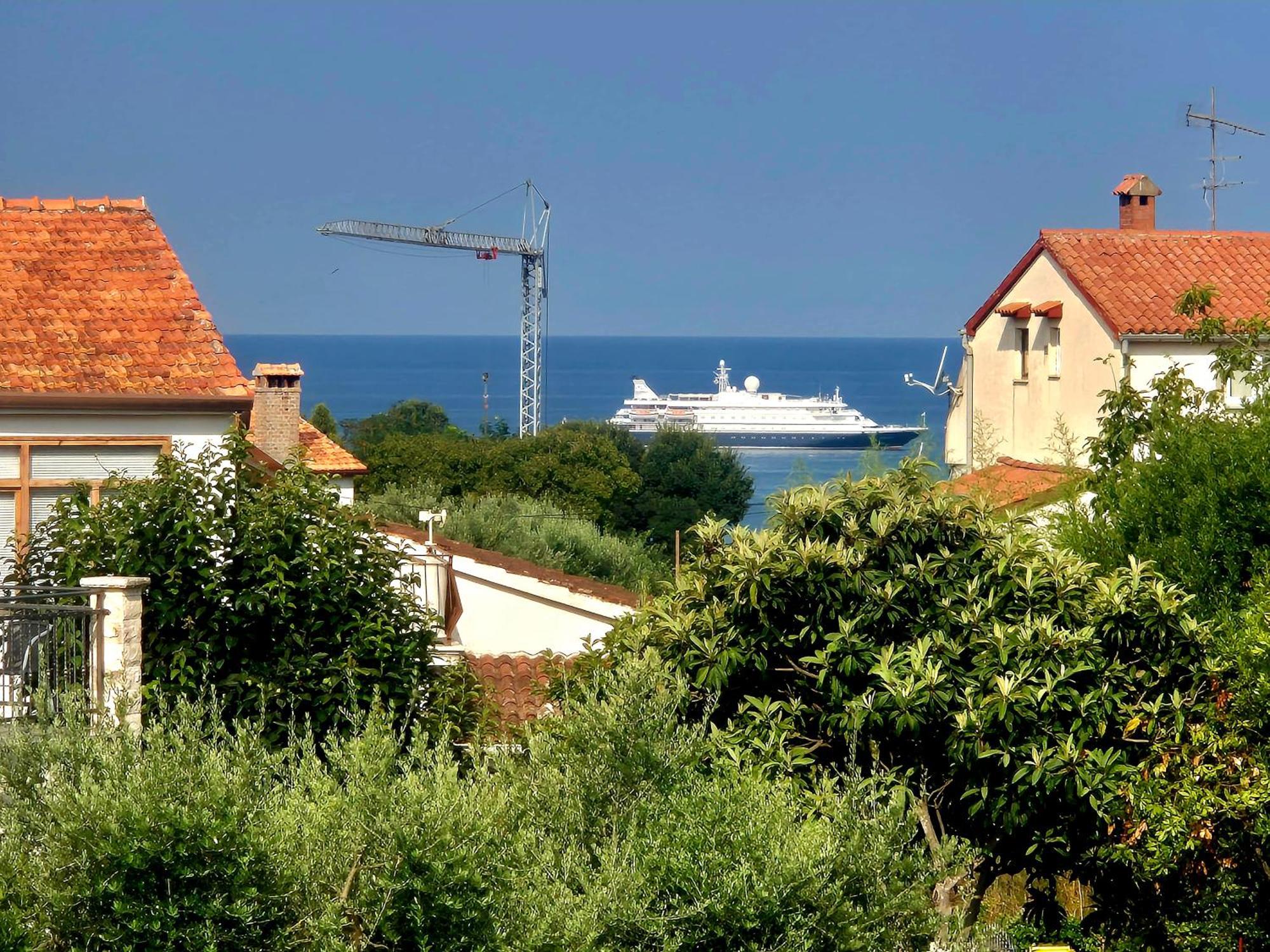 Apartments Zonta 800 M From Beach Rovigno Esterno foto